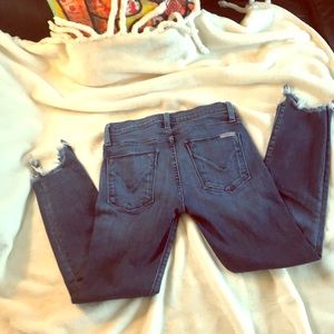 HUDSON Colette Midrise skinny crop fun hem :)